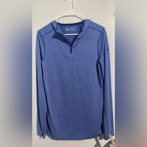 Men’s Small Under Armour hooded pull over